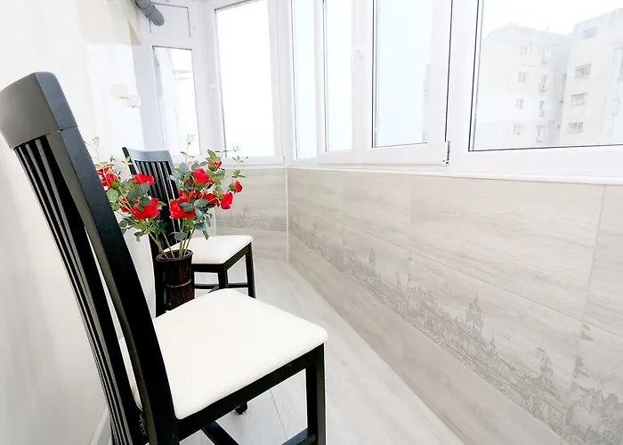 Turquoise By The Sea 2 Konstanca